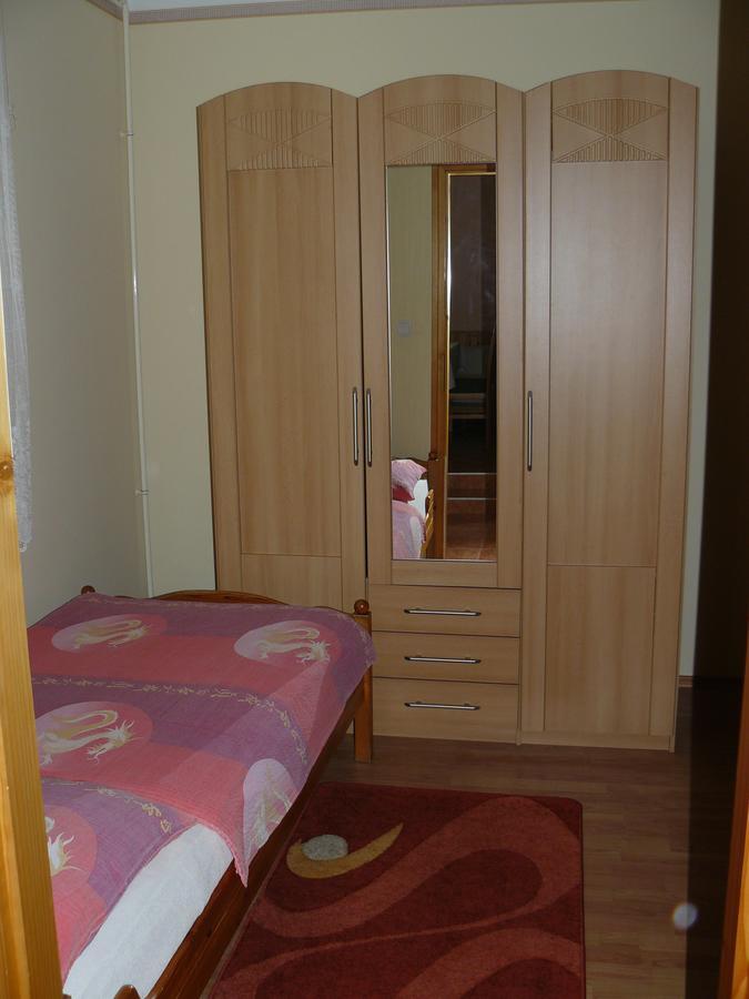 Zsuzsi Apartman Zalakaros Luaran gambar